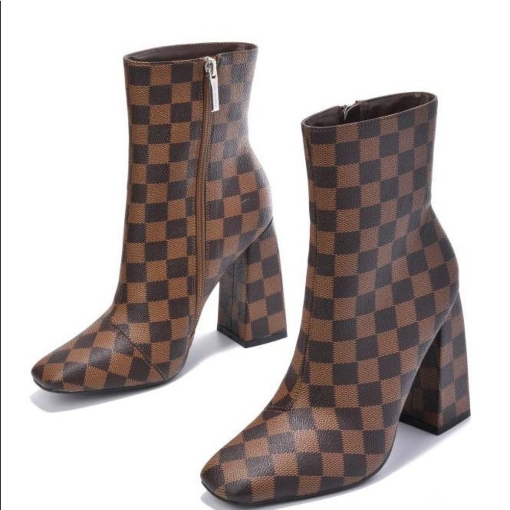 Chunky Checker Boots